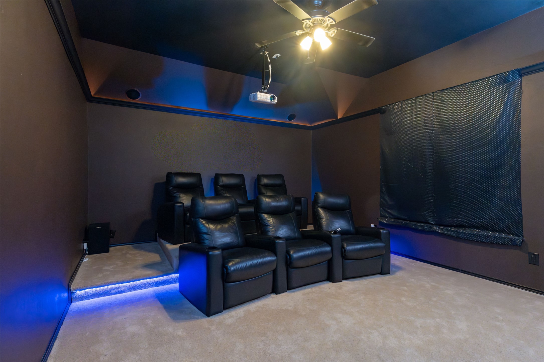 1324 Elise Cedar Hill TX 75104