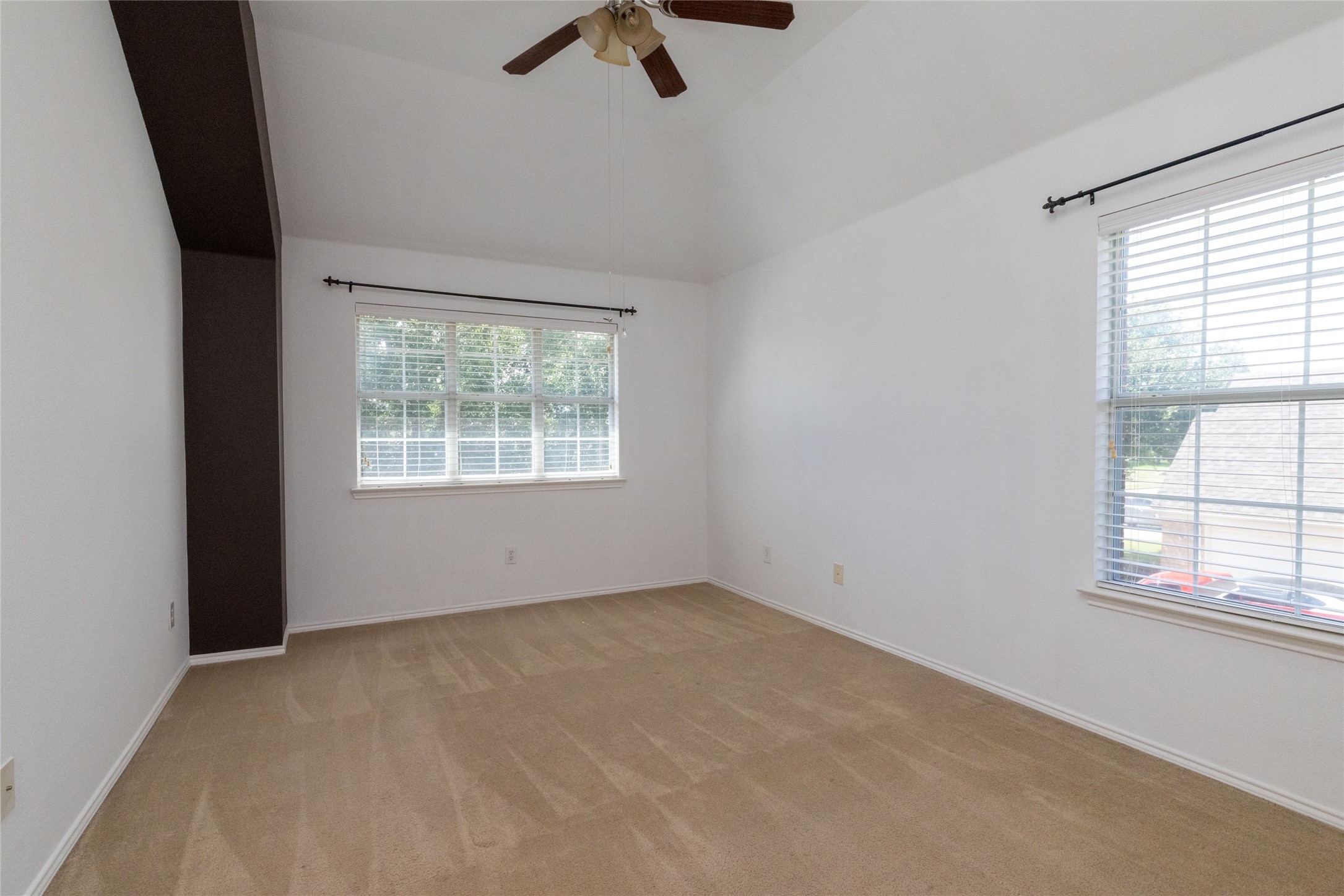 1324 Elise Cedar Hill TX 75104