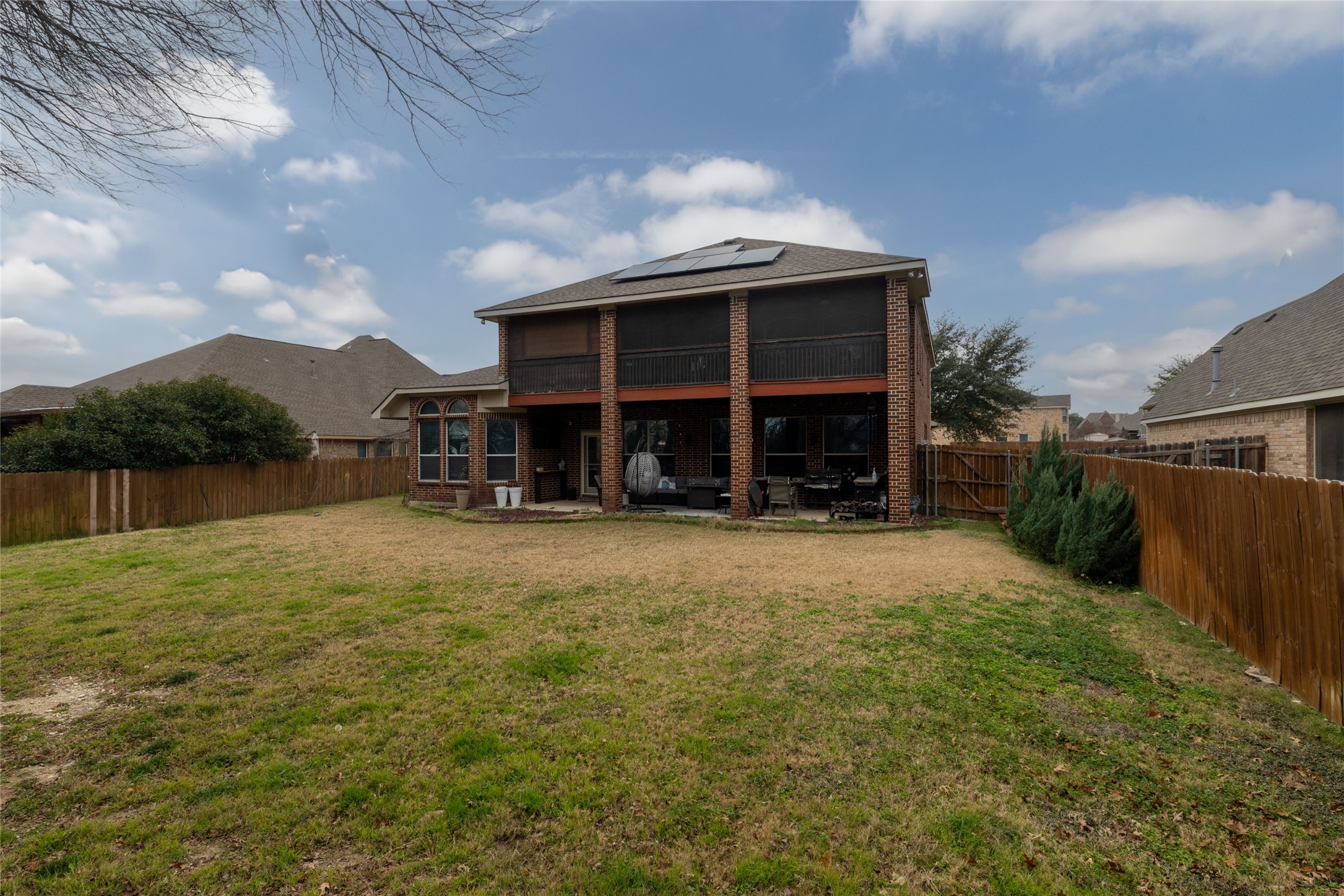 1324 Elise Cedar Hill TX 75104