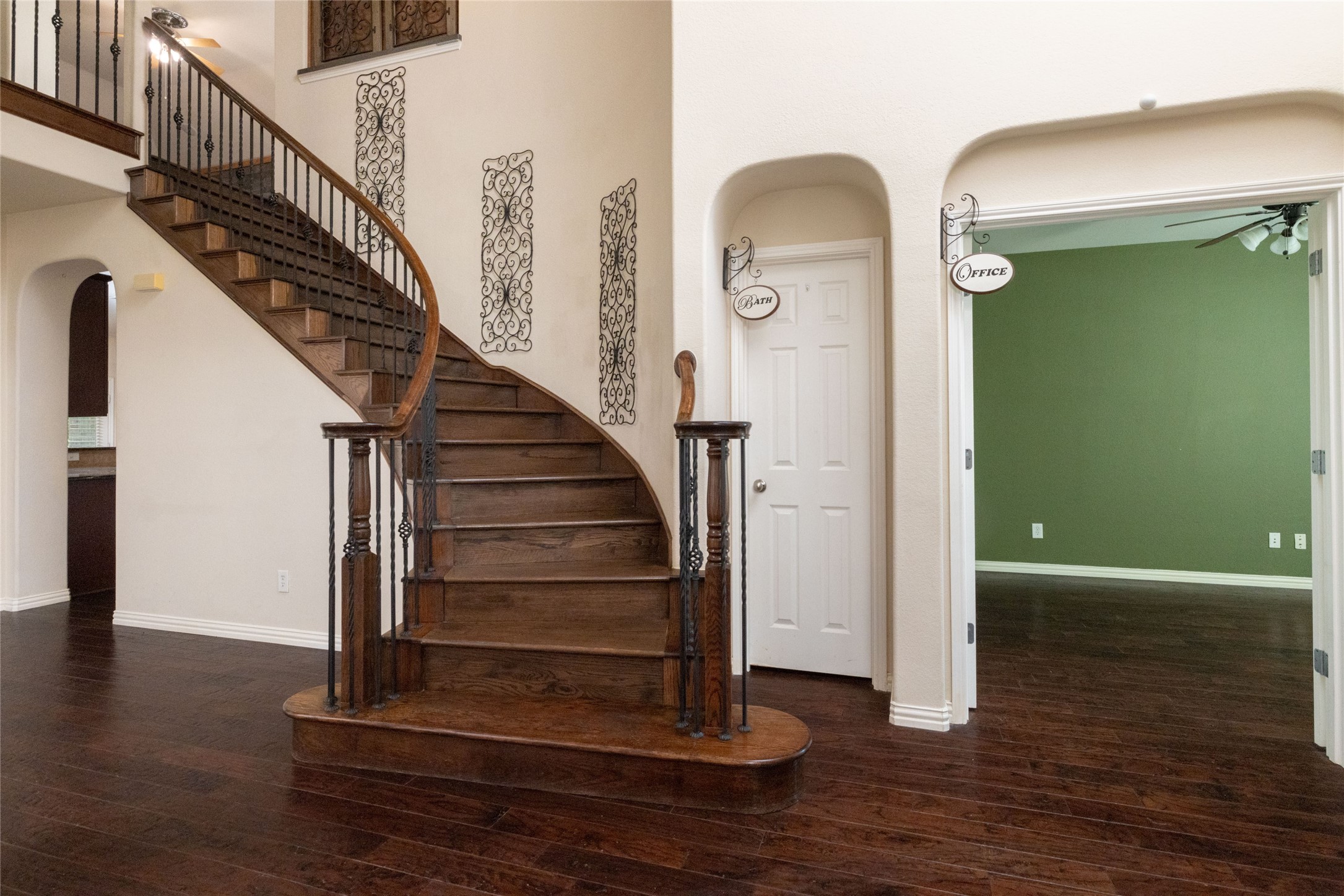 1324 Elise Cedar Hill TX 75104