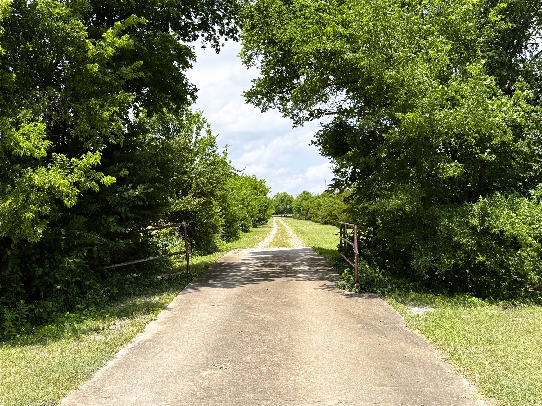 8560 County Road 513 Anna TX 75409