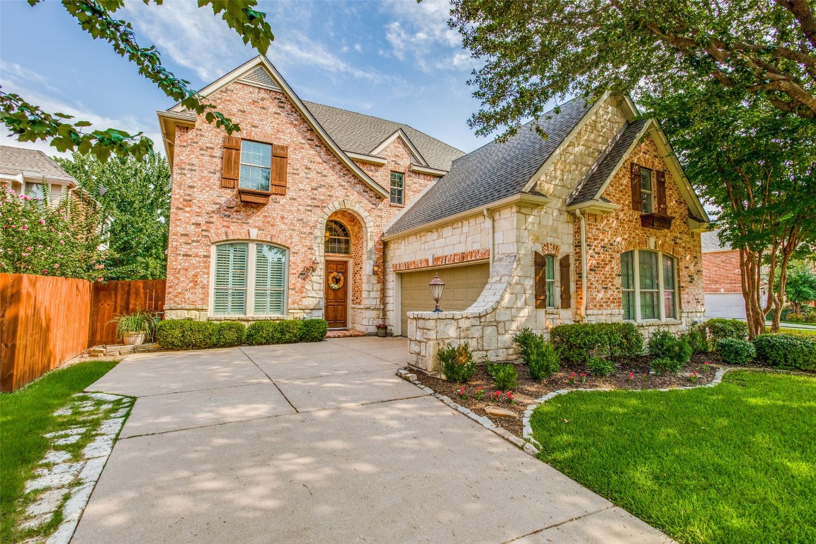 2806 Crystal Falls Drive Garland TX 75044