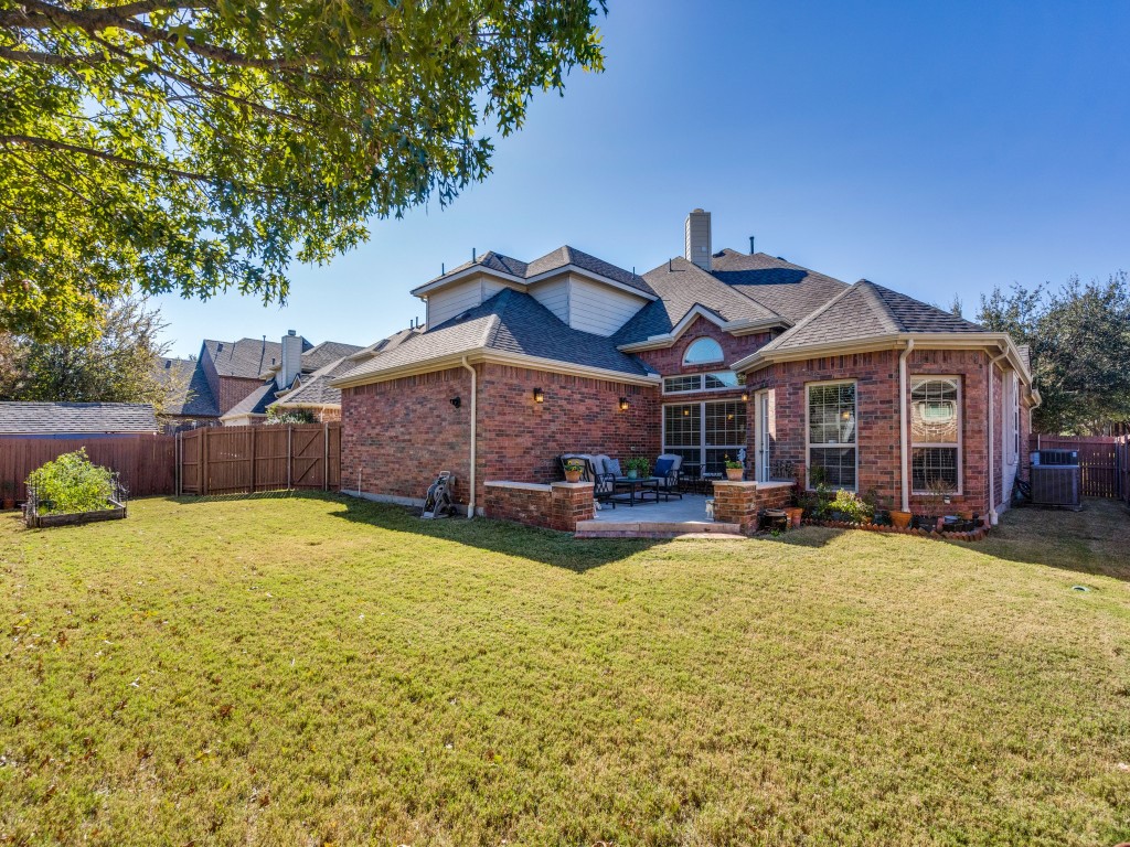 1222 Oak Hill Lane Murphy TX 75094
