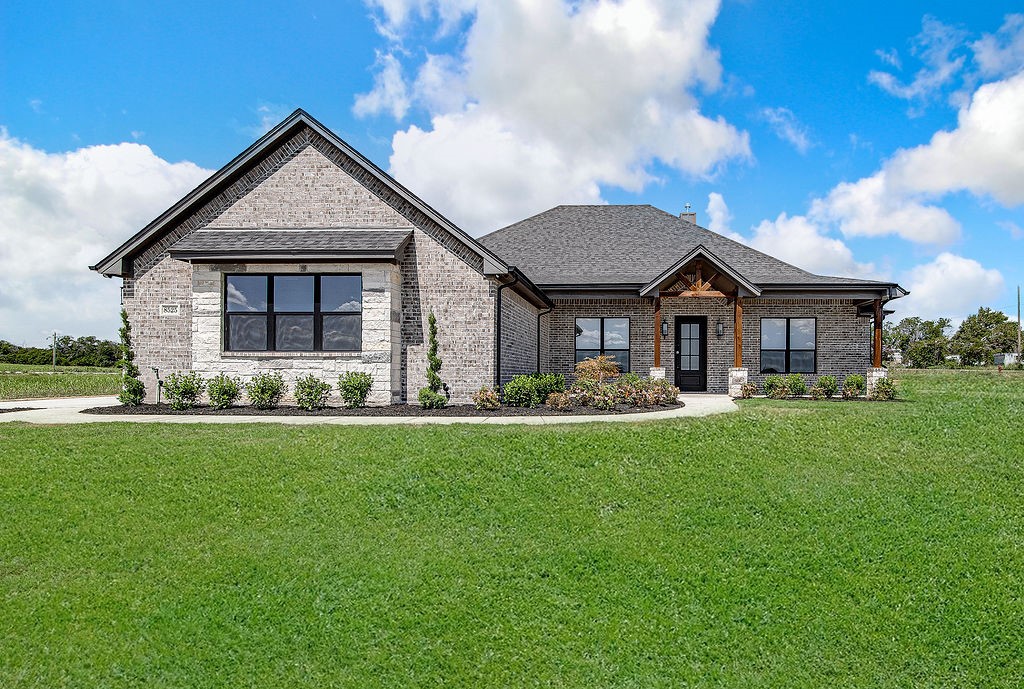8525 Wild Colt Drive Godley TX 76044