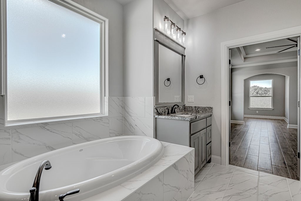 8525 Wild Colt Drive Godley TX 76044