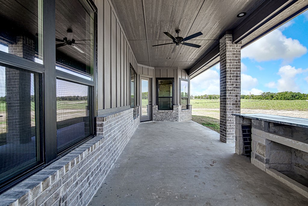 8525 Wild Colt Drive Godley TX 76044