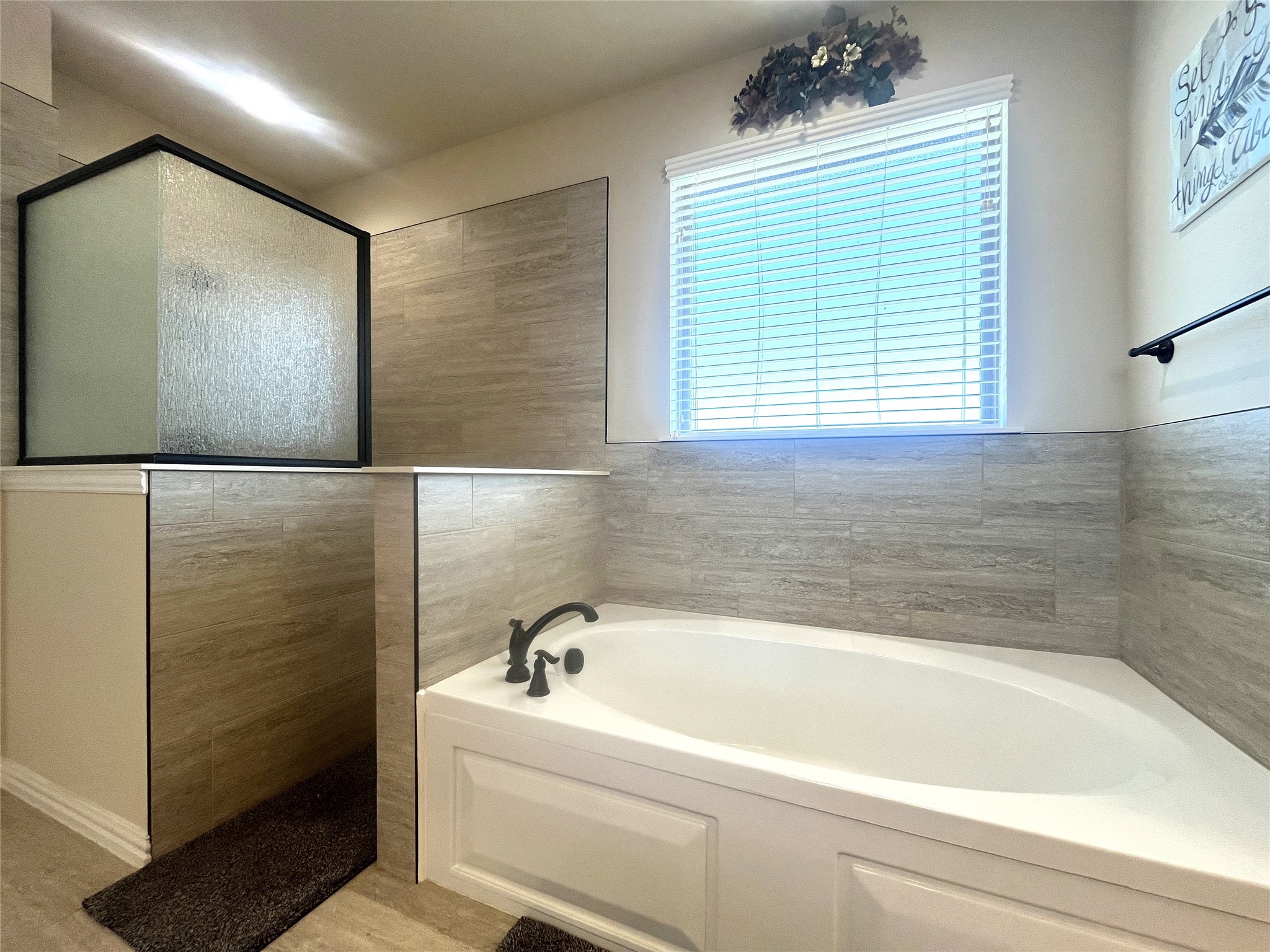 460 Tristin Lane Waxahachie TX 75167