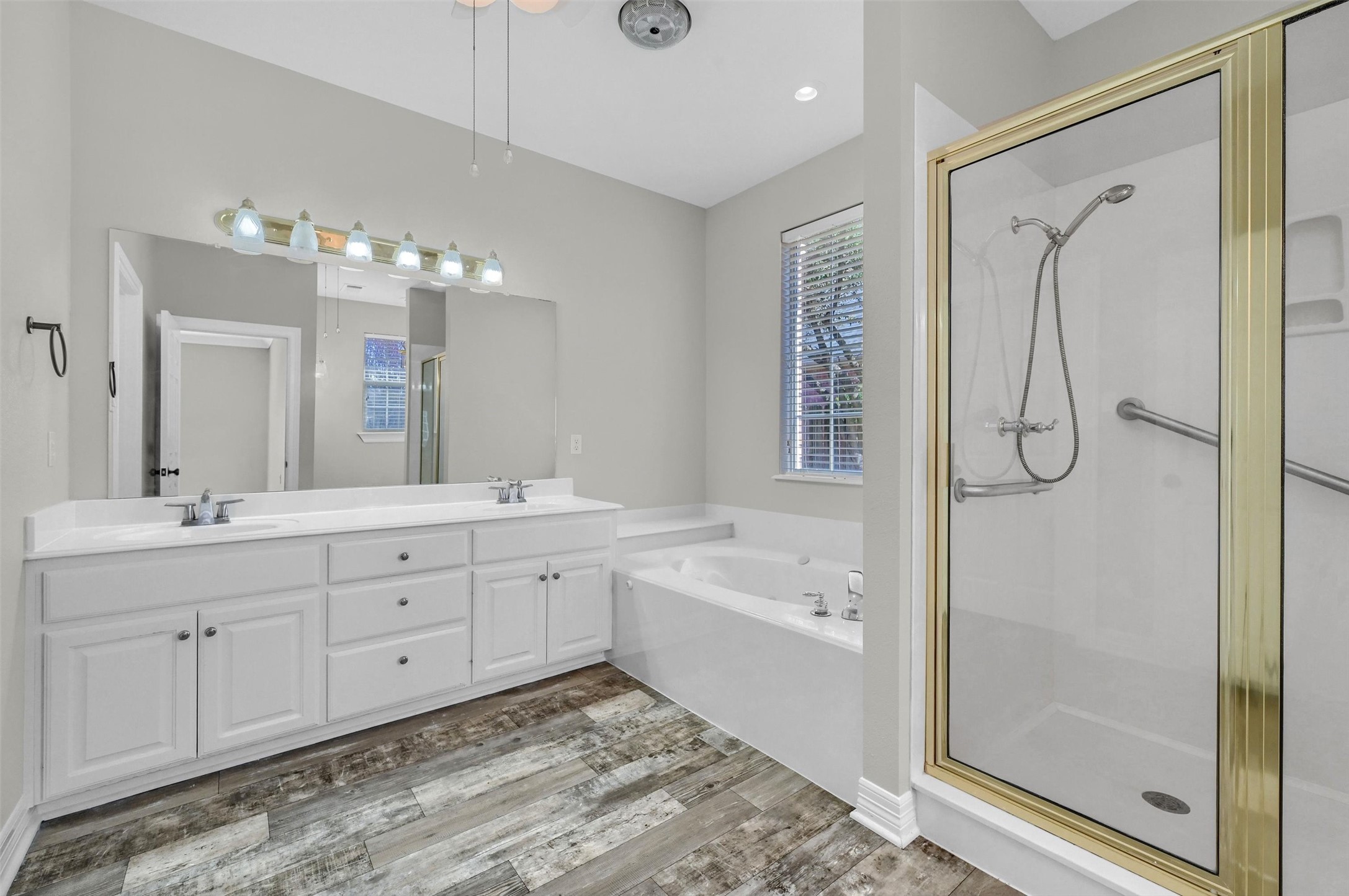 7 Ambassador Court Denison TX 75020