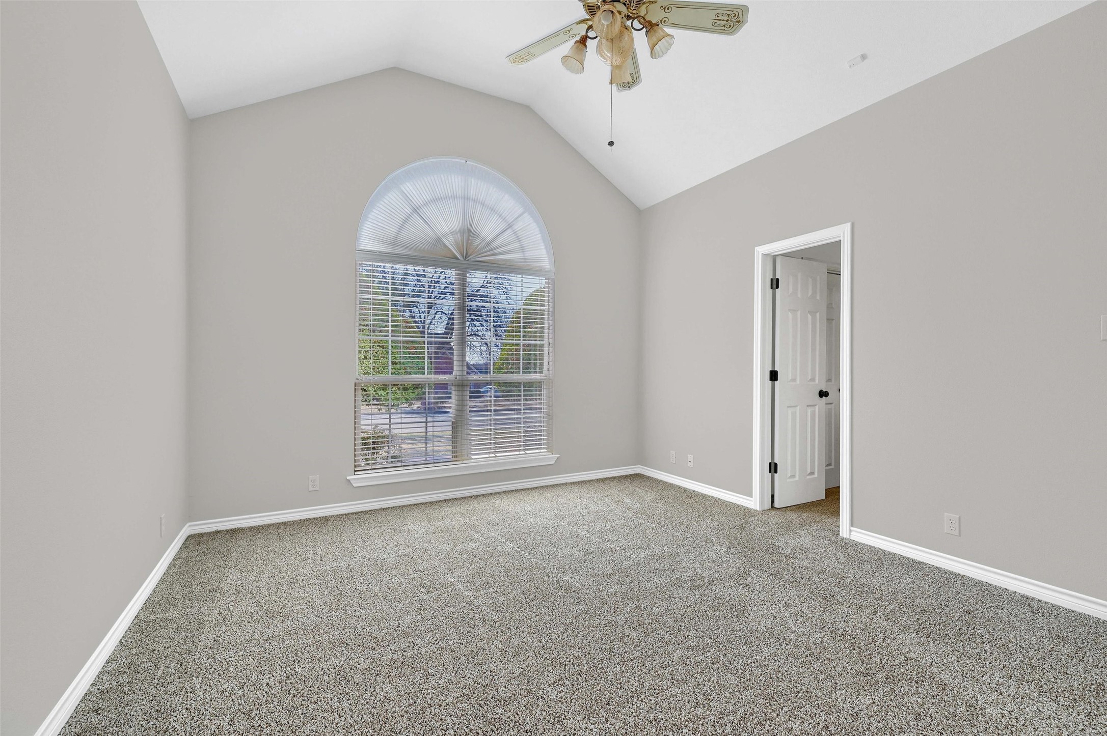 7 Ambassador Court Denison TX 75020