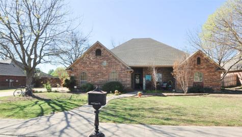 2106 Sagewood Drive Weatherford TX 76087