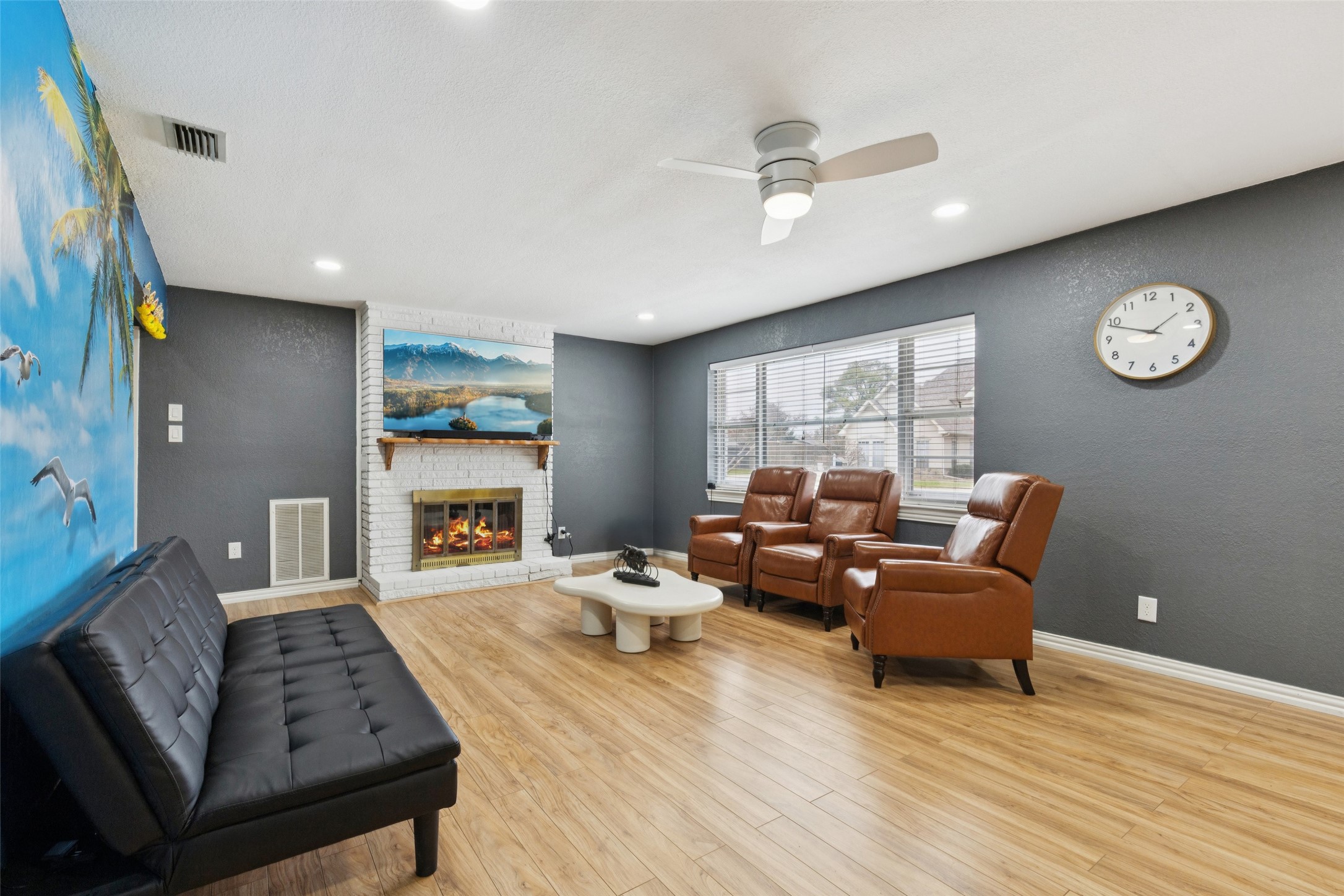 102 Woodland Drive Highland Village TX 75077