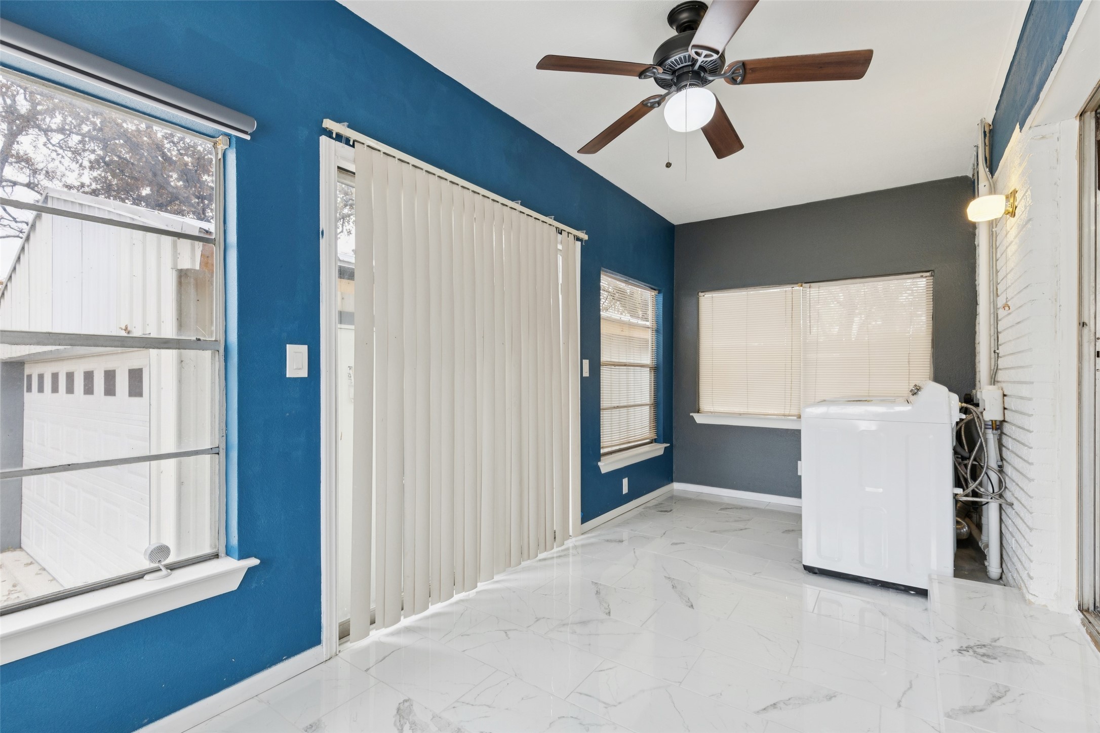 102 Woodland Drive Highland Village TX 75077