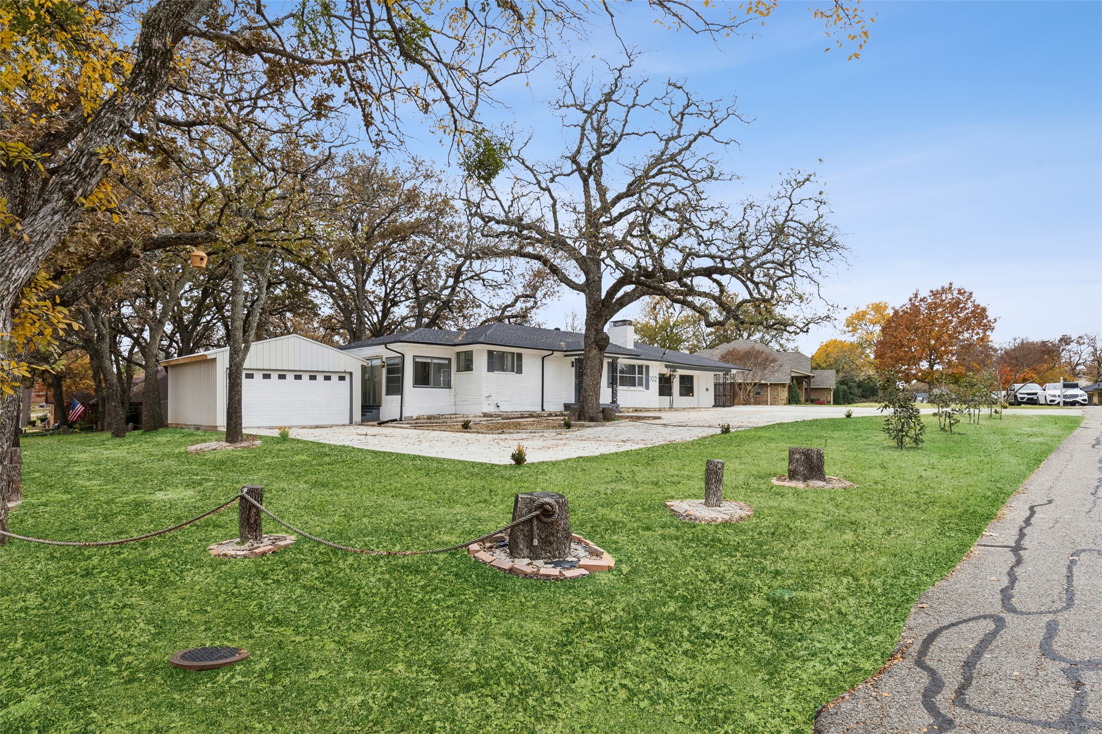 102 Woodland Drive Highland Village TX 75077