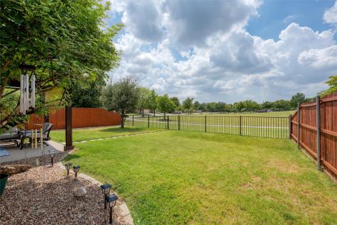 824 Golden Bear Lane Mckinney TX 75072