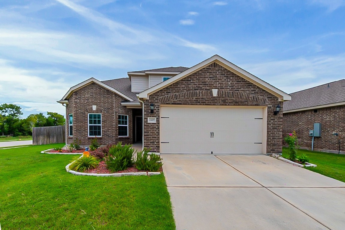 2207 Old Harbor Way Princeton TX 75407