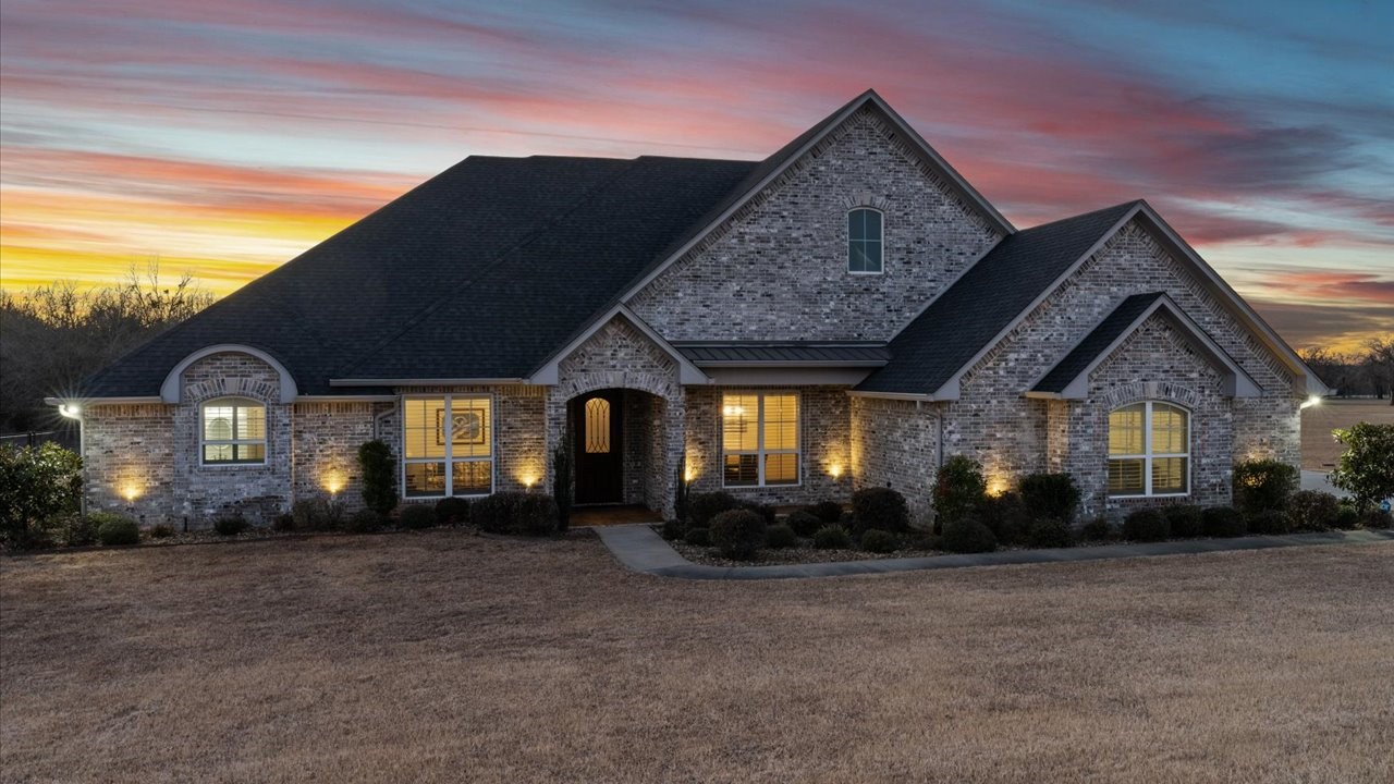 15631 Stallion Lake Boulevard Lindale TX 75771