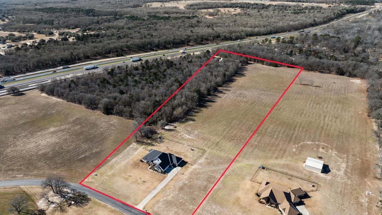 15631 Stallion Lake Boulevard Lindale TX 75771