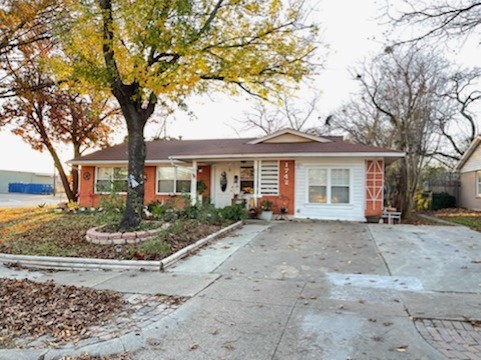 1742 Virginia Street Grand Prairie TX 75051
