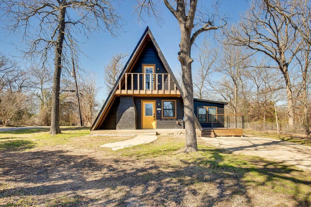 5248 Sam Houston Drive Log Cabin TX 75148