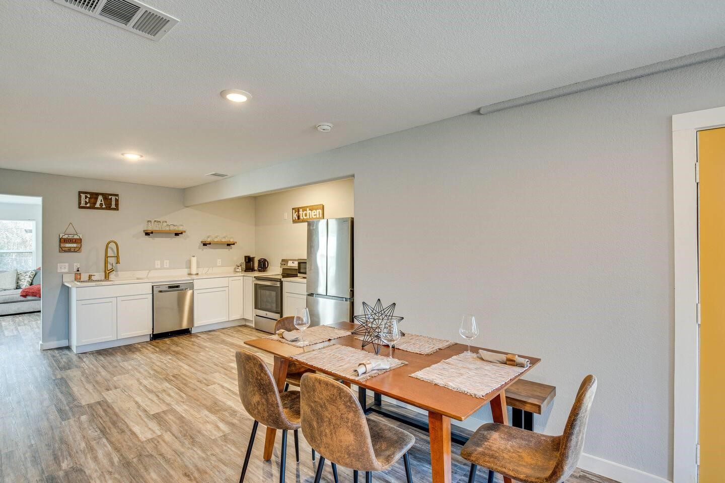 5248 Sam Houston Drive Log Cabin TX 75148