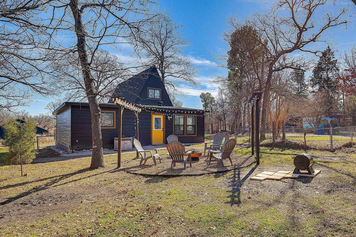 5248 Sam Houston Drive Log Cabin TX 75148