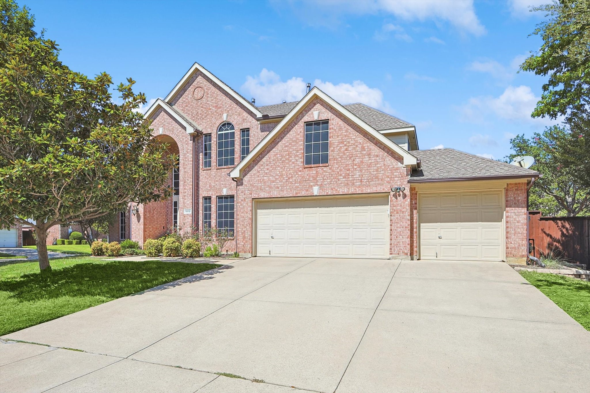 1812 Morning Mist Trail Flower Mound TX 75028