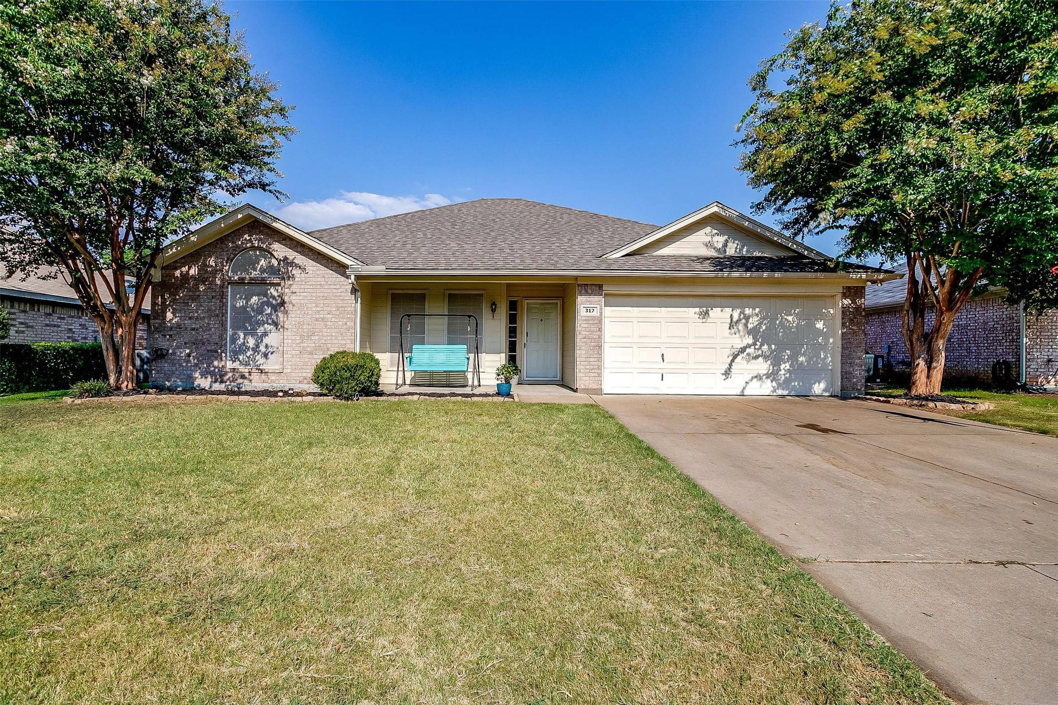 317 Comanche Walk Joshua TX 76058