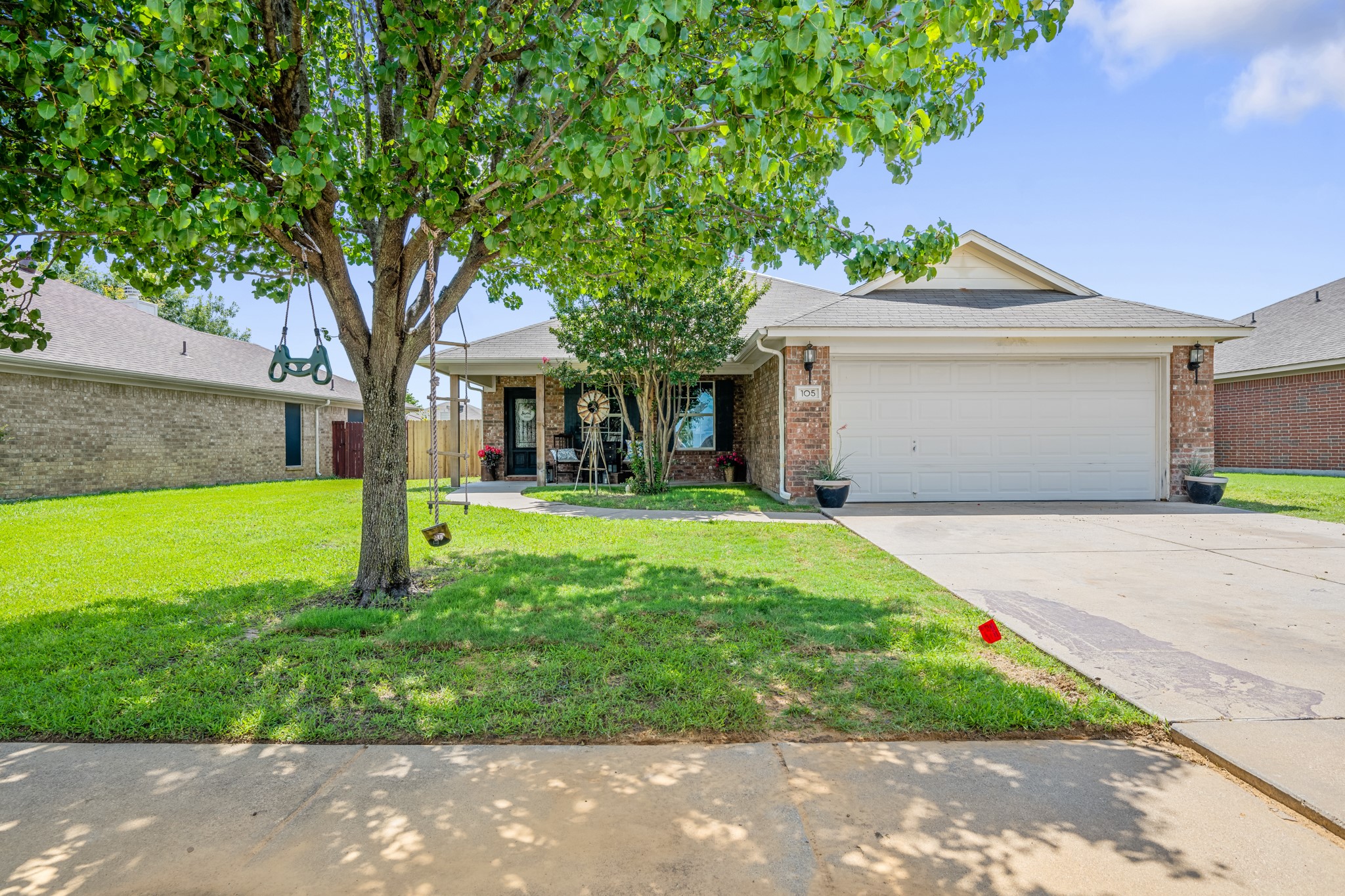 105 Pebble Creek Way Alvarado TX 76009