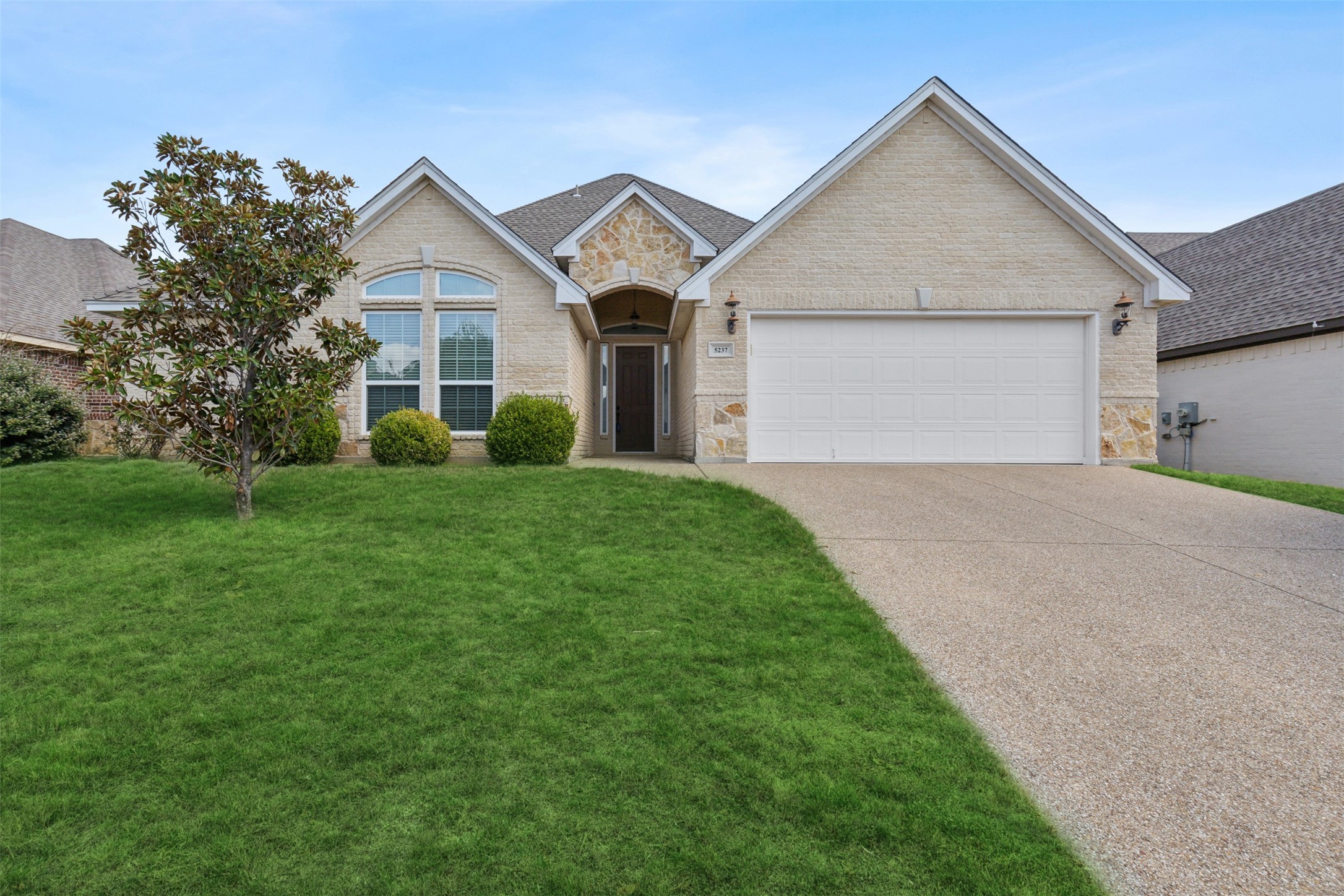 5237 Smokey Ridge Drive Fort Worth TX 76123