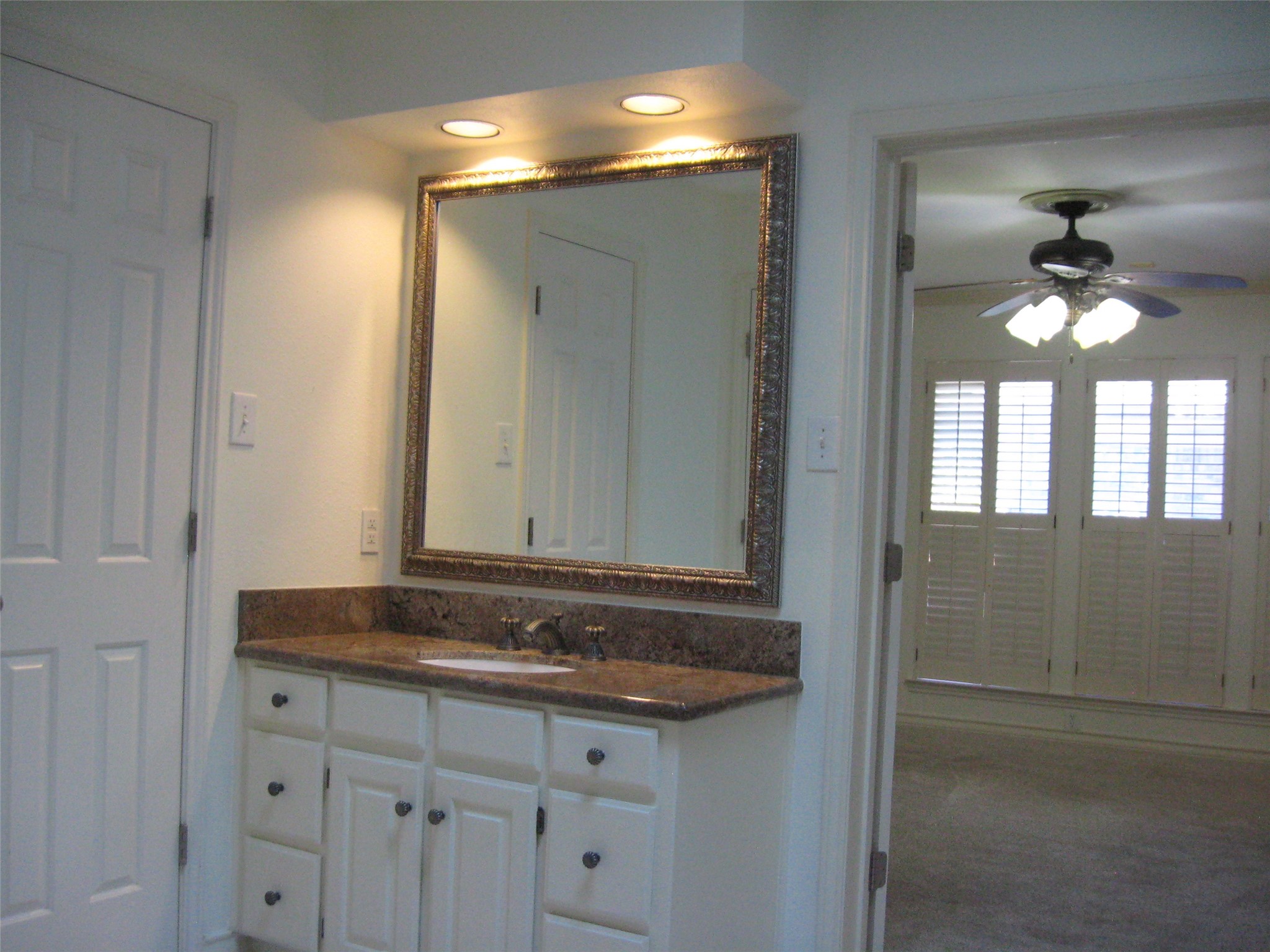 5200 Ledgestone Drive Fort Worth TX 76132