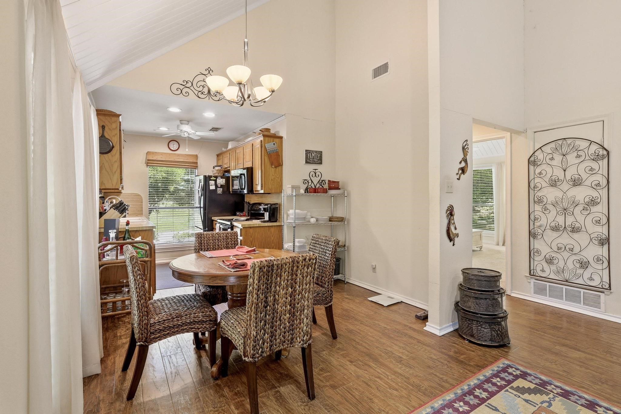 325 Lakewood Lane Pottsboro TX 75076
