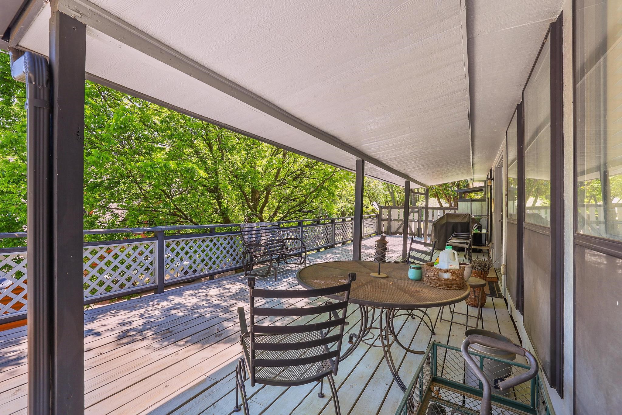 325 Lakewood Lane Pottsboro TX 75076