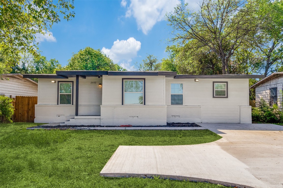 2602 E Illinois Avenue Dallas TX 75216