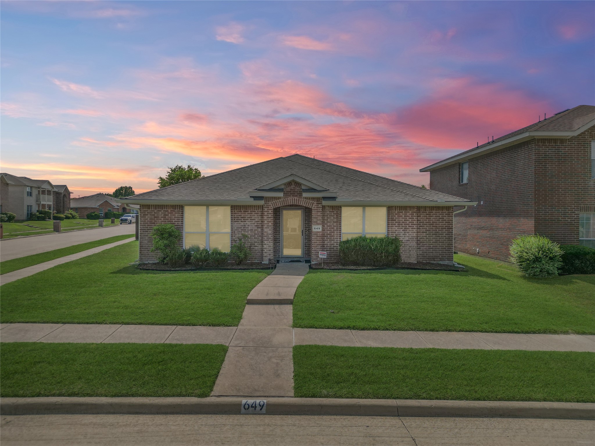 649 Canyon Place Desoto TX 75115