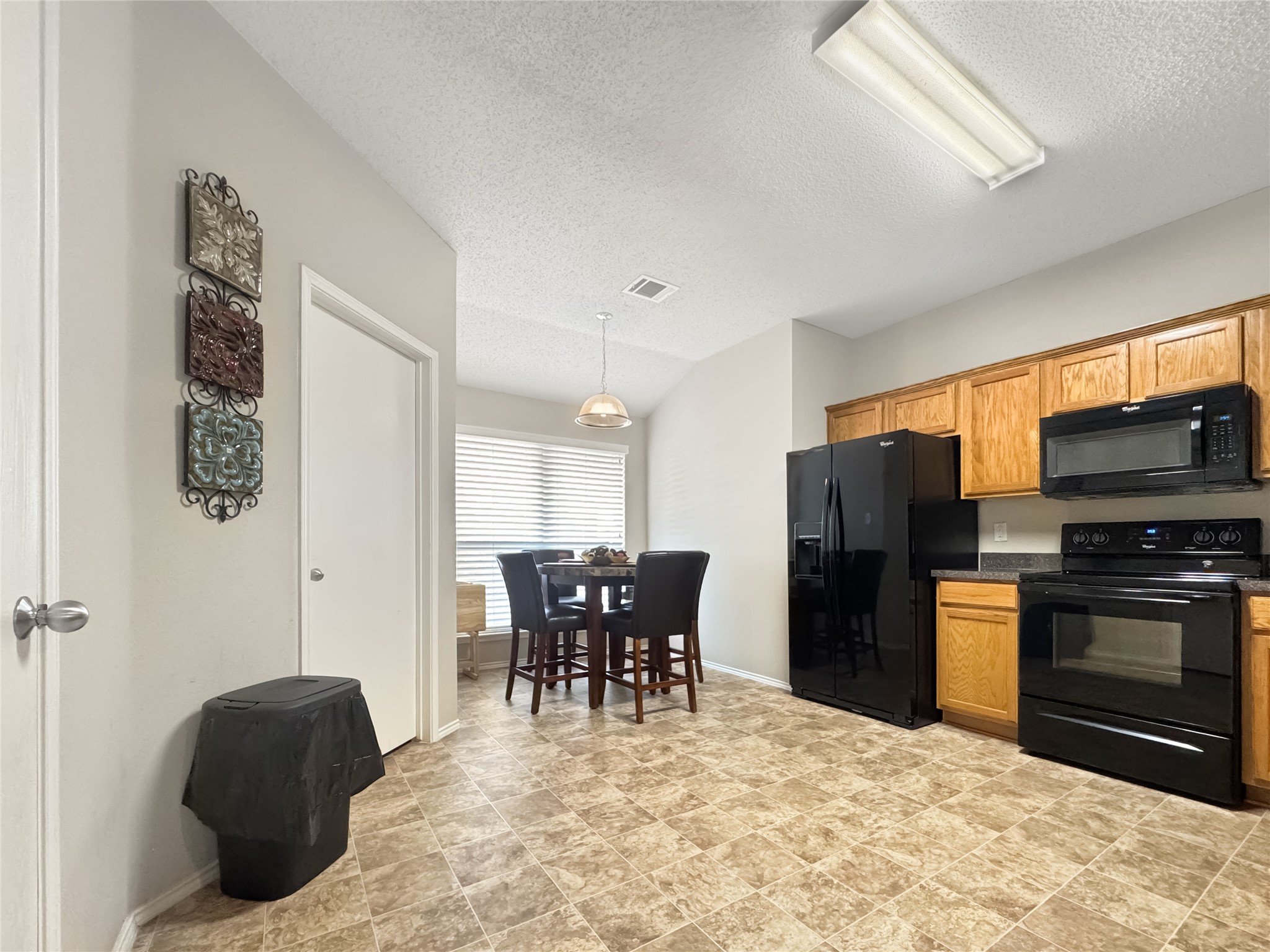 649 Canyon Place Desoto TX 75115
