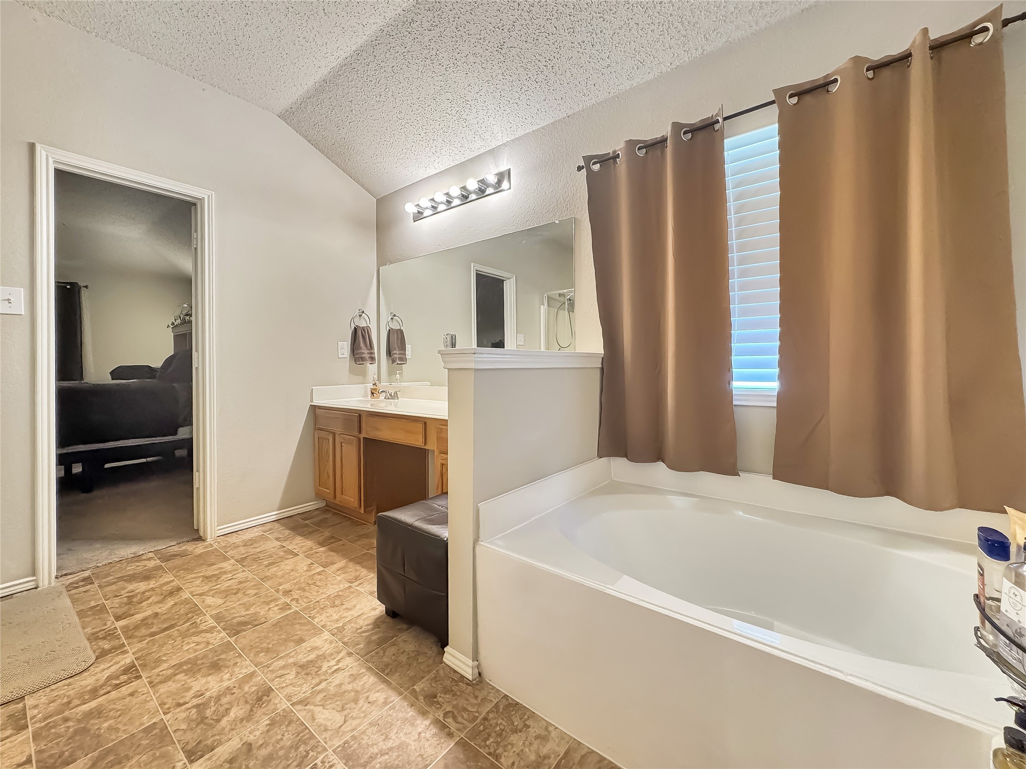 649 Canyon Place Desoto TX 75115