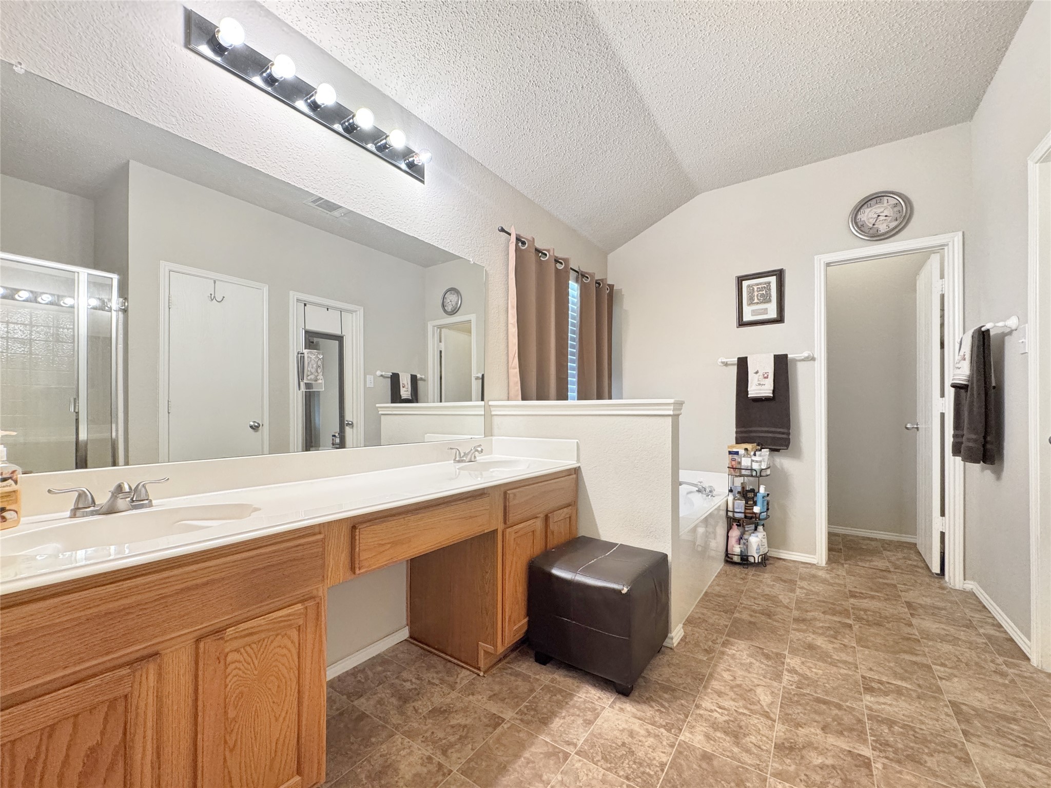 649 Canyon Place Desoto TX 75115