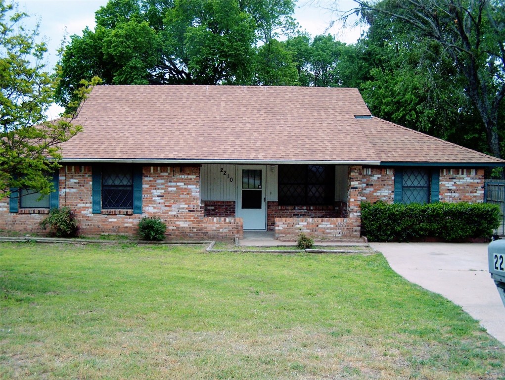 2210 Loy Lake Road Denison TX 75020