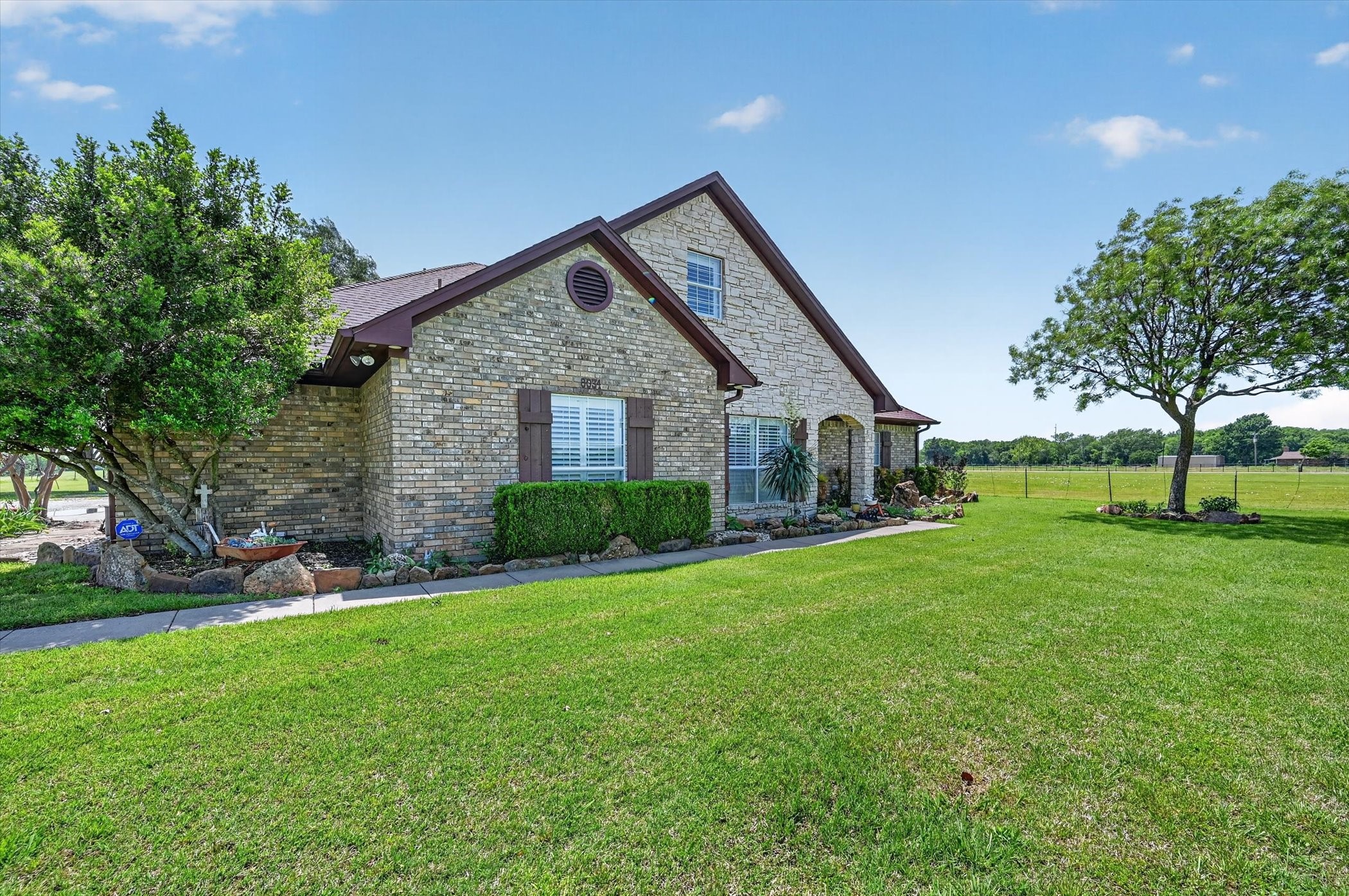 8034 Fm 902 Howe TX 75459