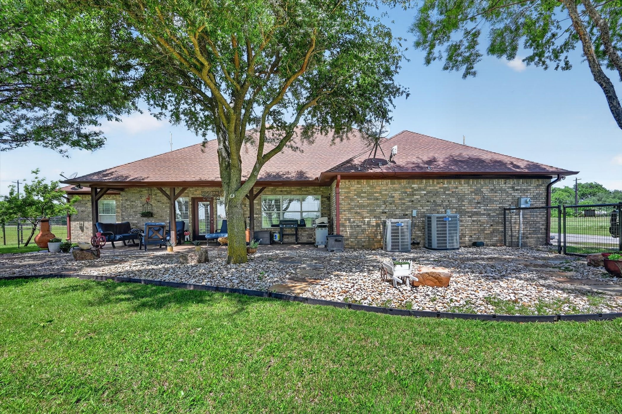 8034 Fm 902 Howe TX 75459