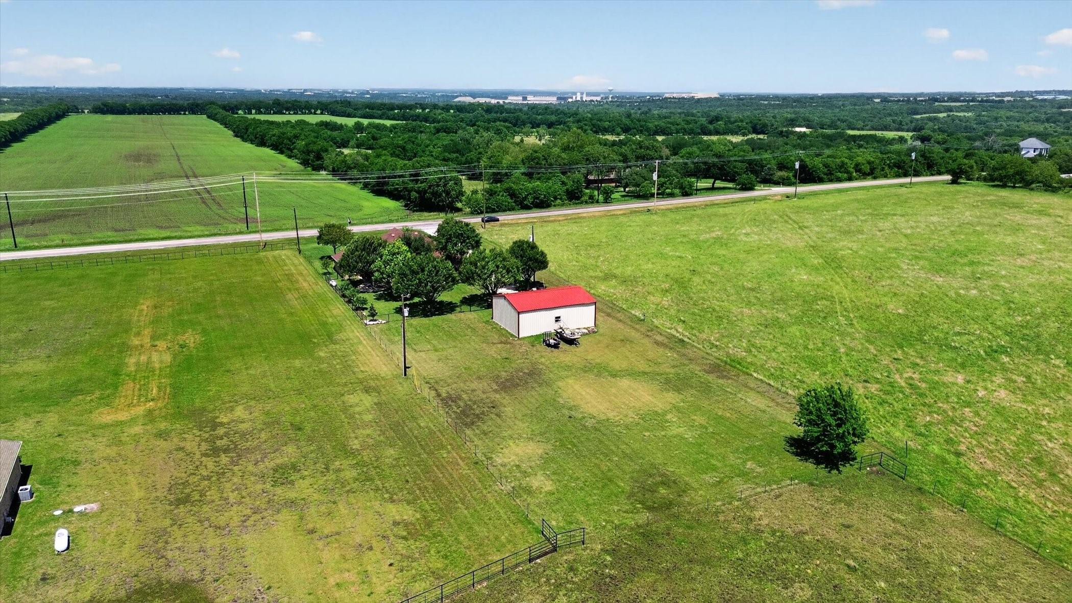 8034 Fm 902 Howe TX 75459