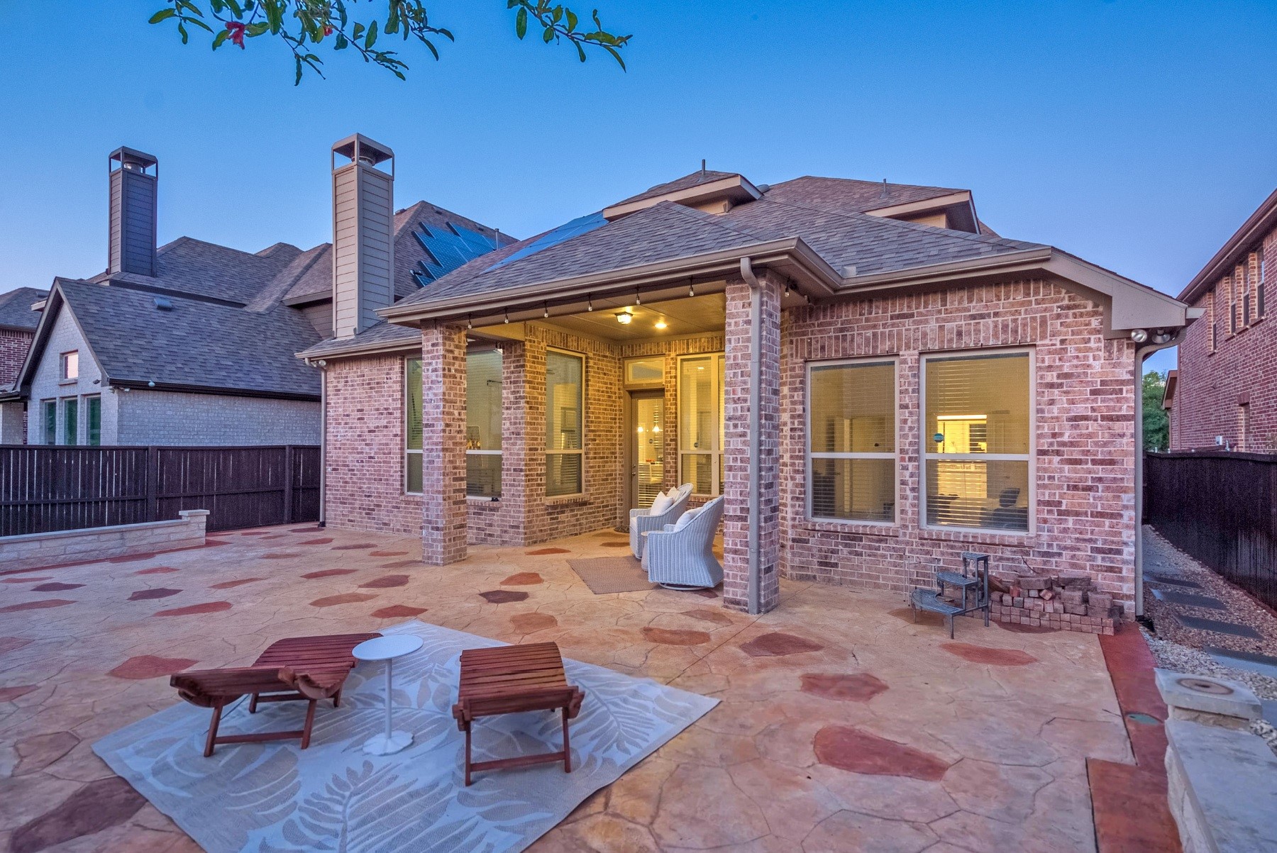 604 Warwick Boulevard Lewisville TX 75056