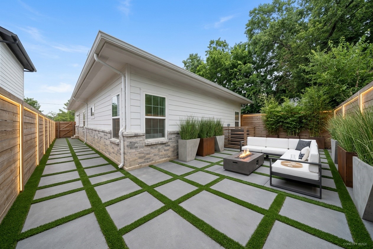 5312 Black Hawk Street Dallas TX 75212