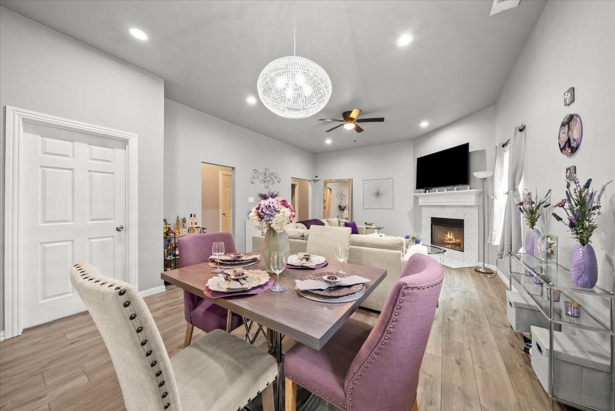 5312 Black Hawk Street Dallas TX 75212