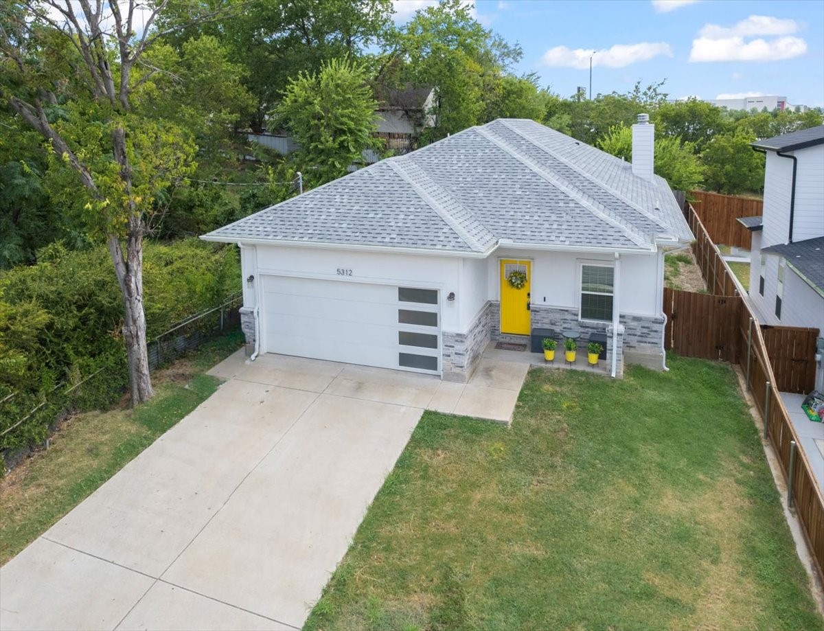 5312 Black Hawk Street Dallas TX 75212