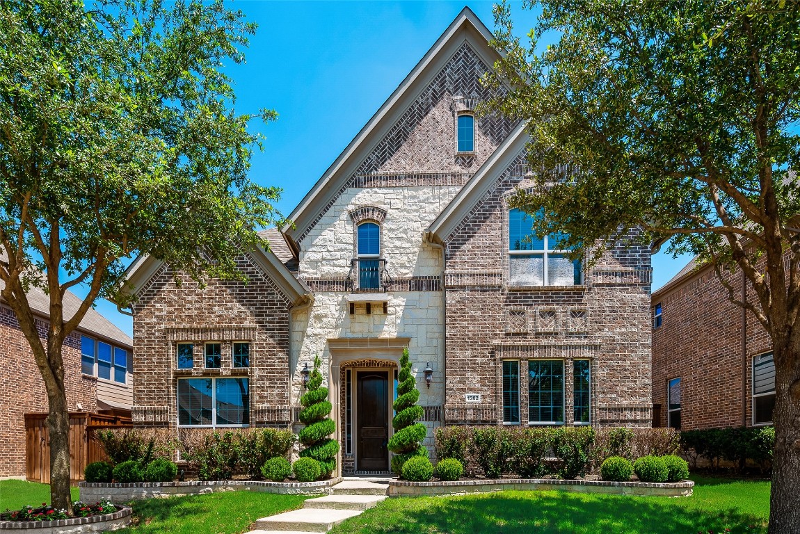 1302 Ranch Gate Lane Frisco TX 75036