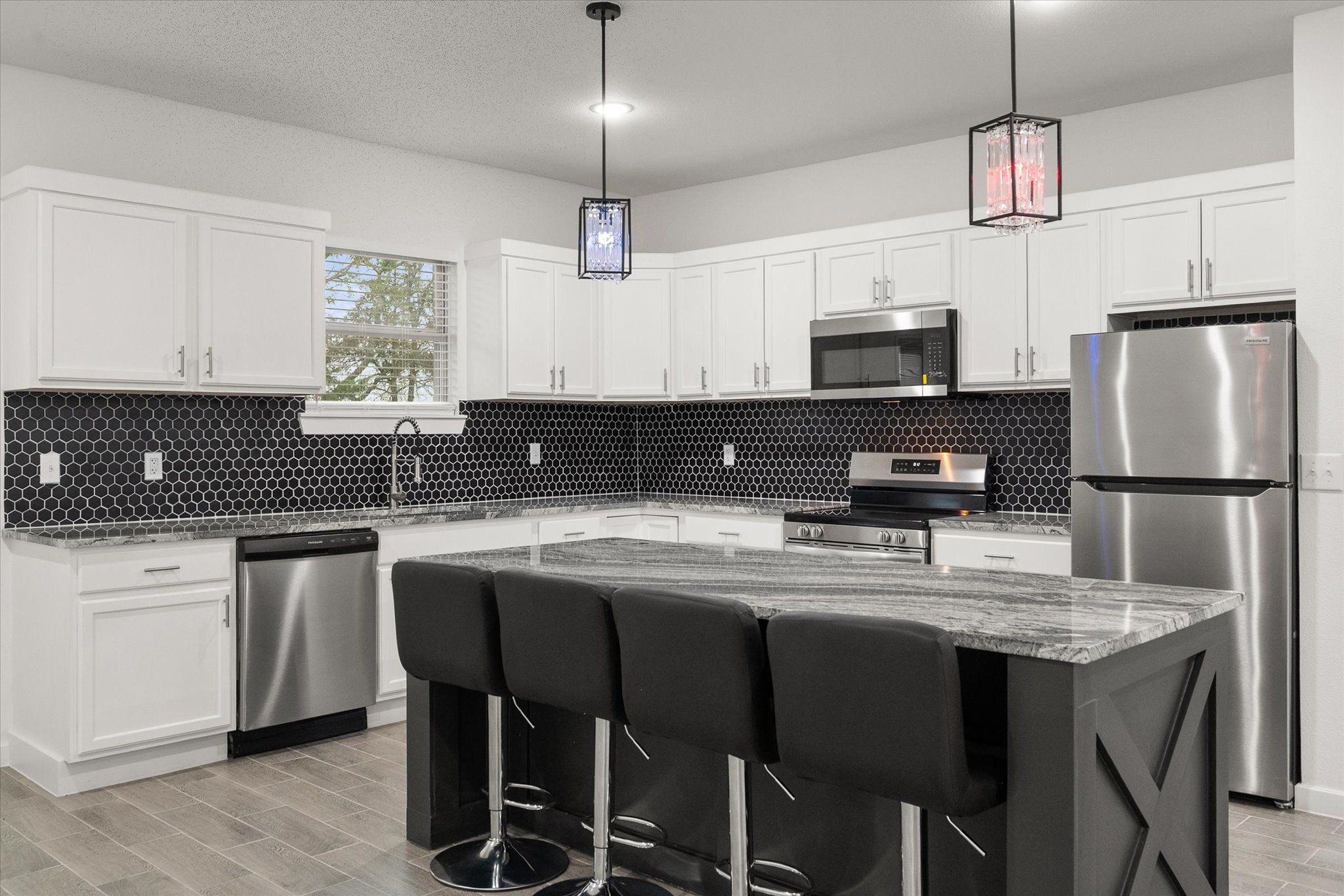 6771 NW County Road 1146 Barry TX 75102