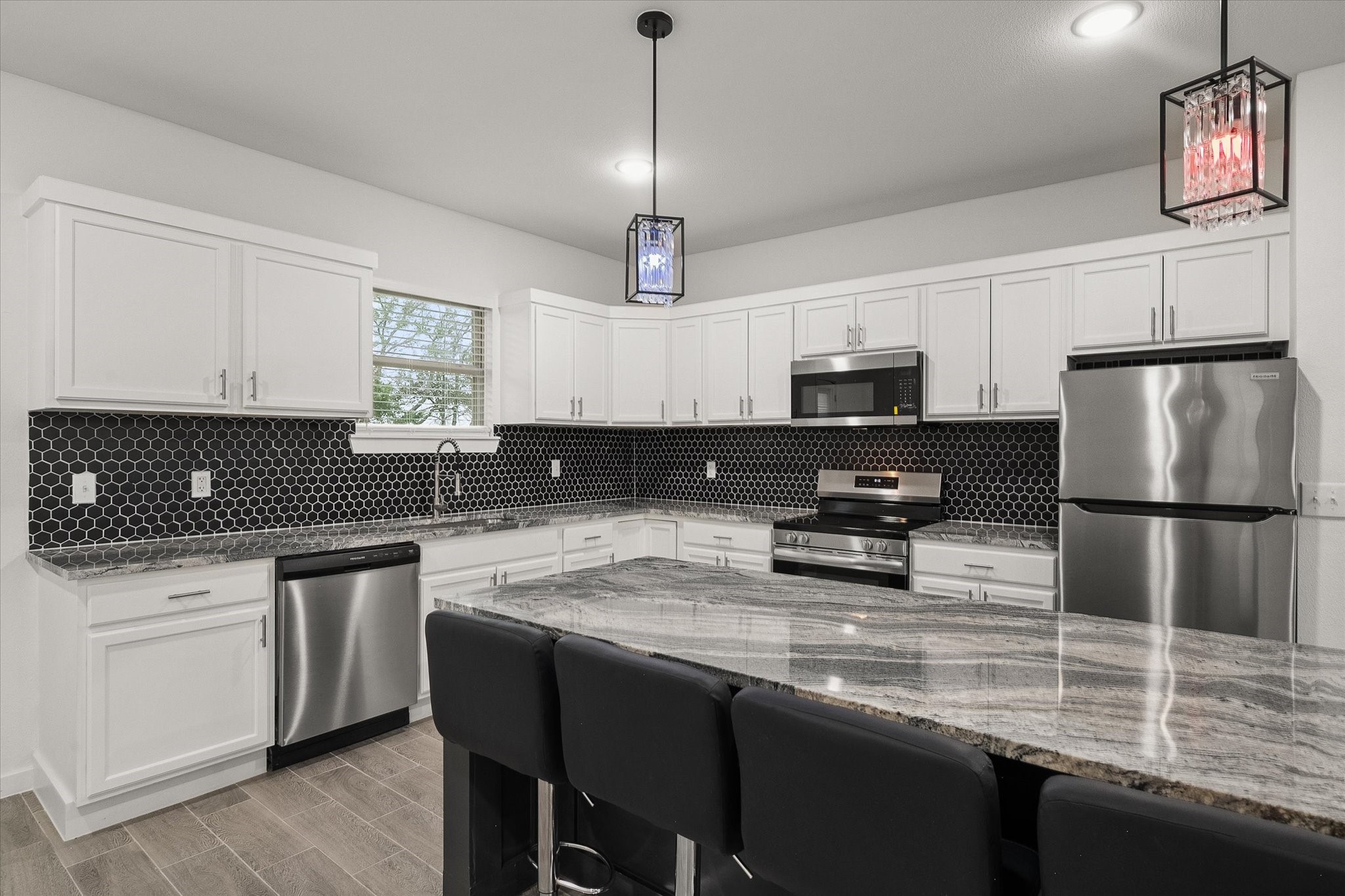 6771 NW County Road 1146 Barry TX 75102