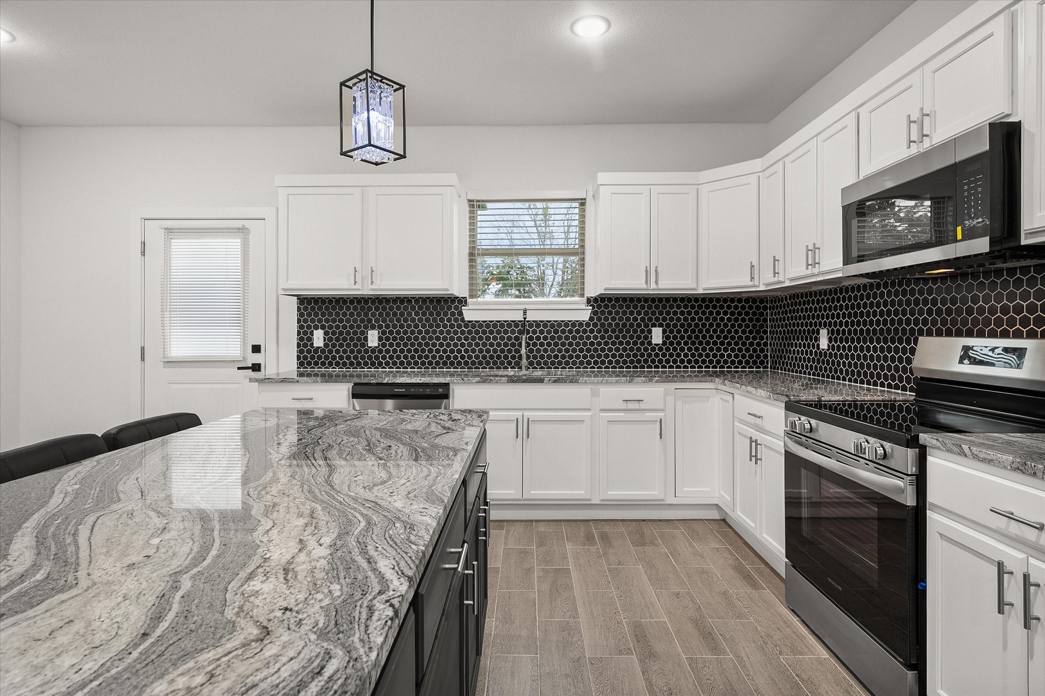 6771 NW County Road 1146 Barry TX 75102