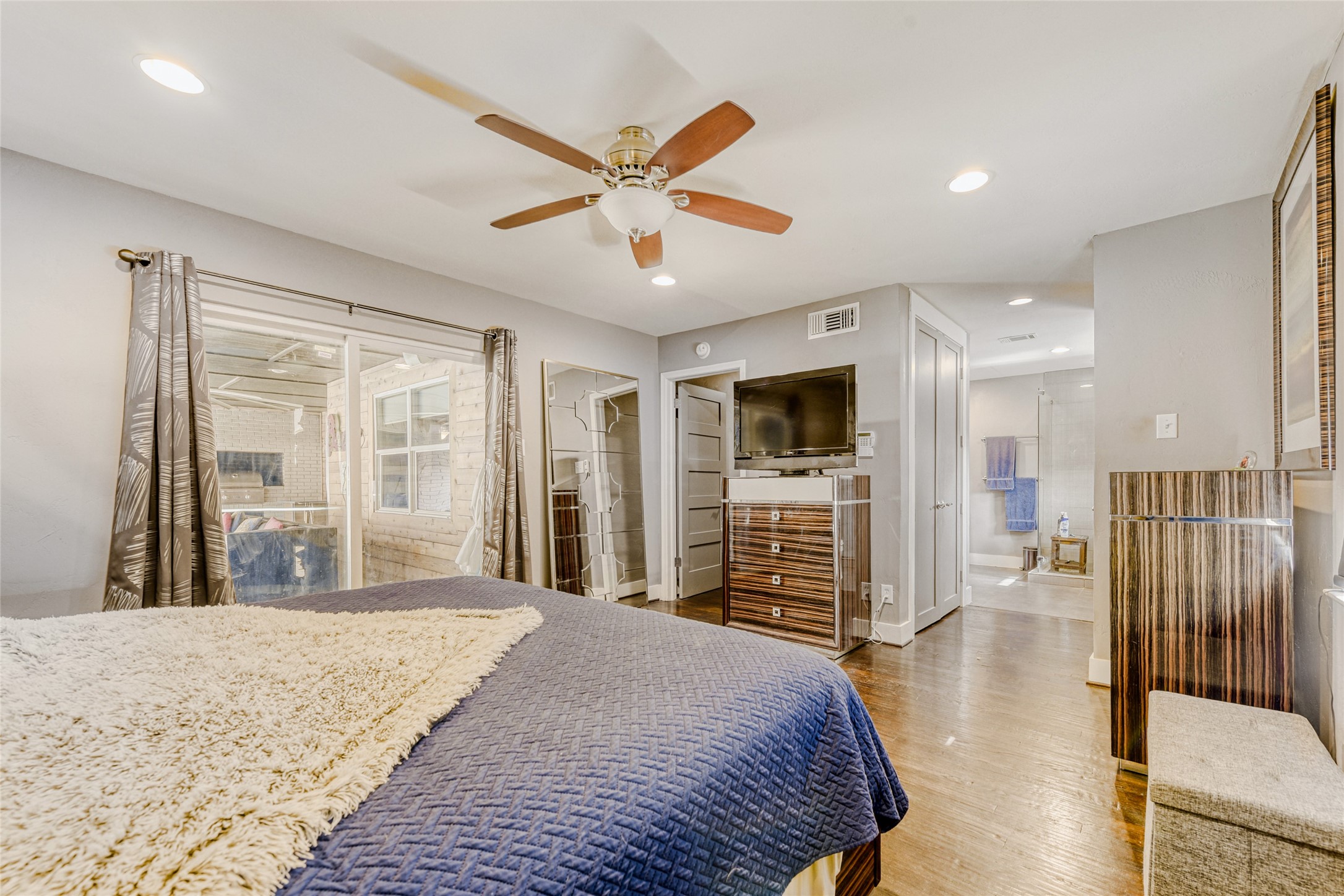 3919 S Franklin Street Dallas TX 75233